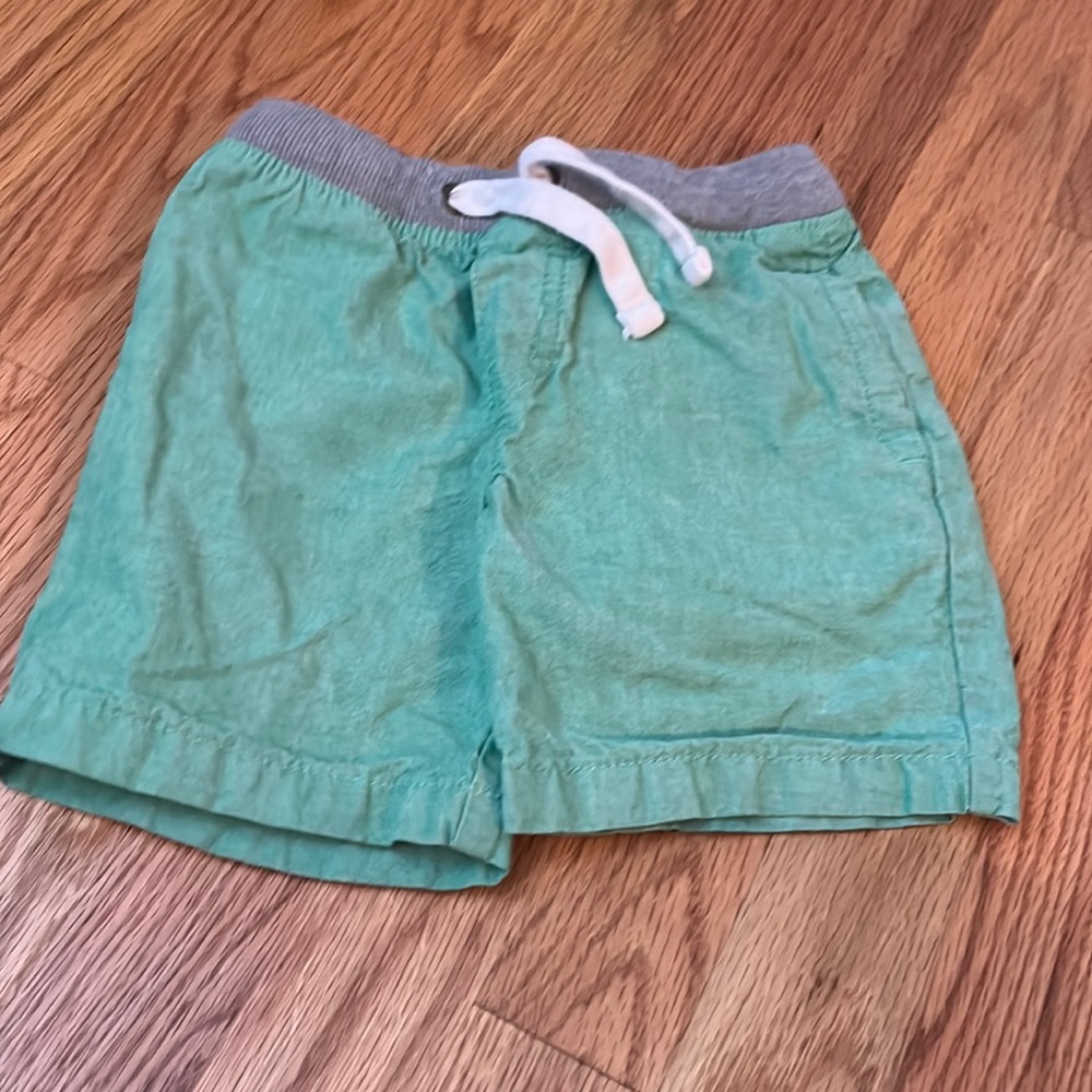 Bundle of 6 shorts